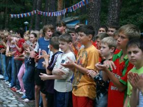 Детский лагерь, фото Виктора Надеждина, Каспаров.Ru