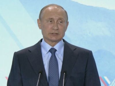 Владимир Путин на форуме ОНФ. Фото: НТВ