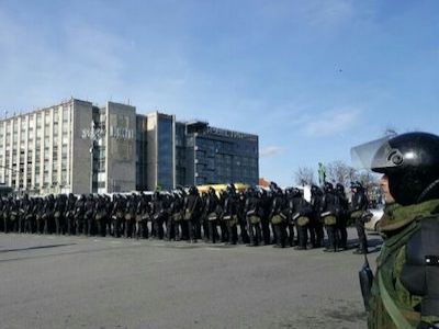 ОМОН на антикоррупционном митинге в Москве, Фото: Каспаров.Ru