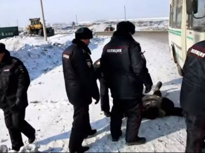 Задержание активистов у разреза "Березовский" в феврале 2018 года Фото: Тайга.Инфо