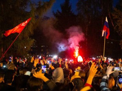 Протесты в Екатеринбурге против строительства храма вместо сквера, 15.5.19. Фото: itsmycity.ru