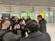 Руслан Шаведдинов в окружении соратников и журналистов в московском аэропорту 